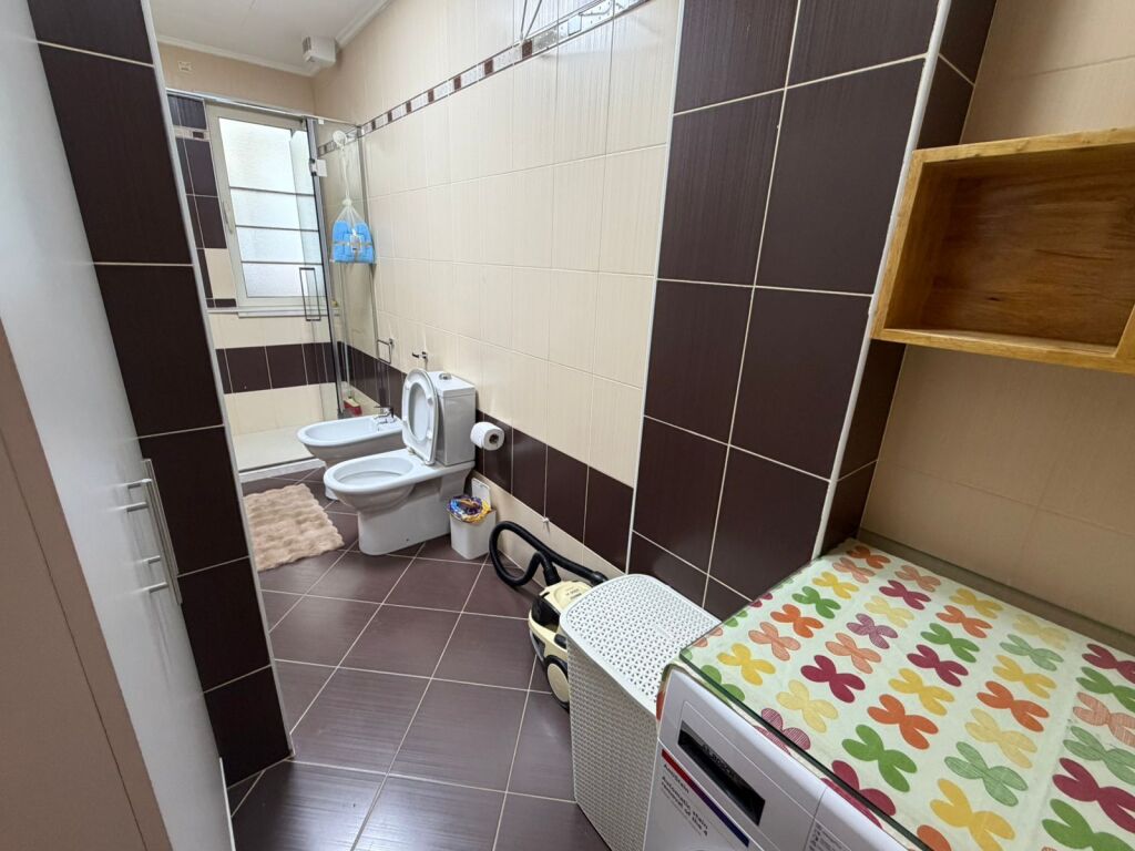 Jepet Apartament me qera