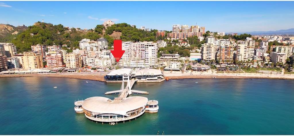 NJESI KOMERCIALE ME QERA TEK VOLLGA