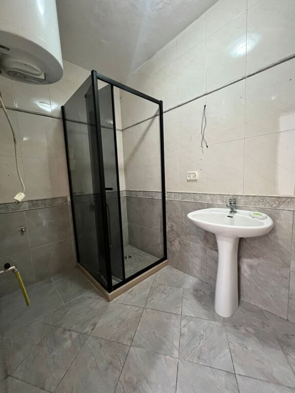 Locale in Affitto per Uffici – Zona "Ish-Ekspozita"