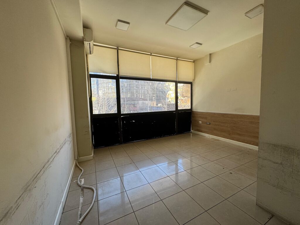 FOR RENT OFFICE SPACE, SELVIA