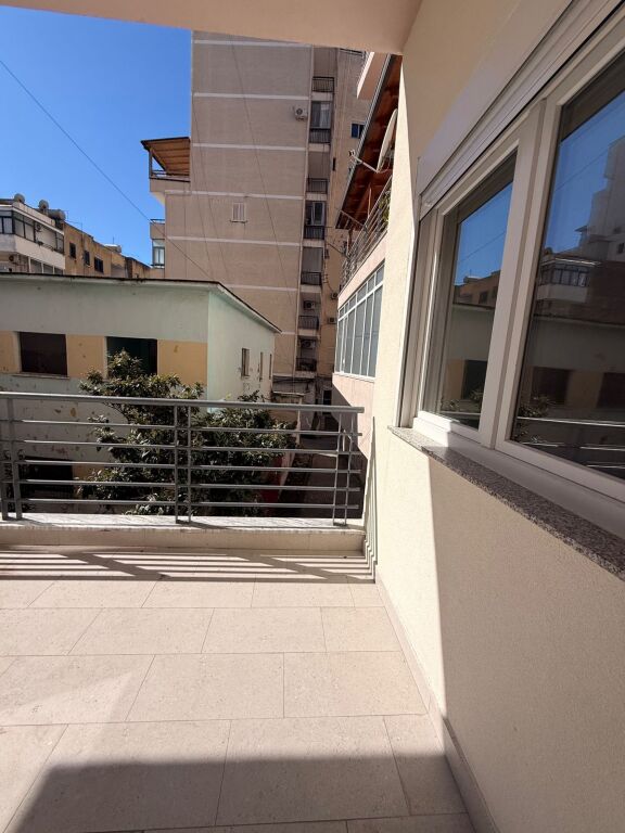 SHITET APARTAMENT 2+1+2 ISH RAJONI I POLICISE, DURRES