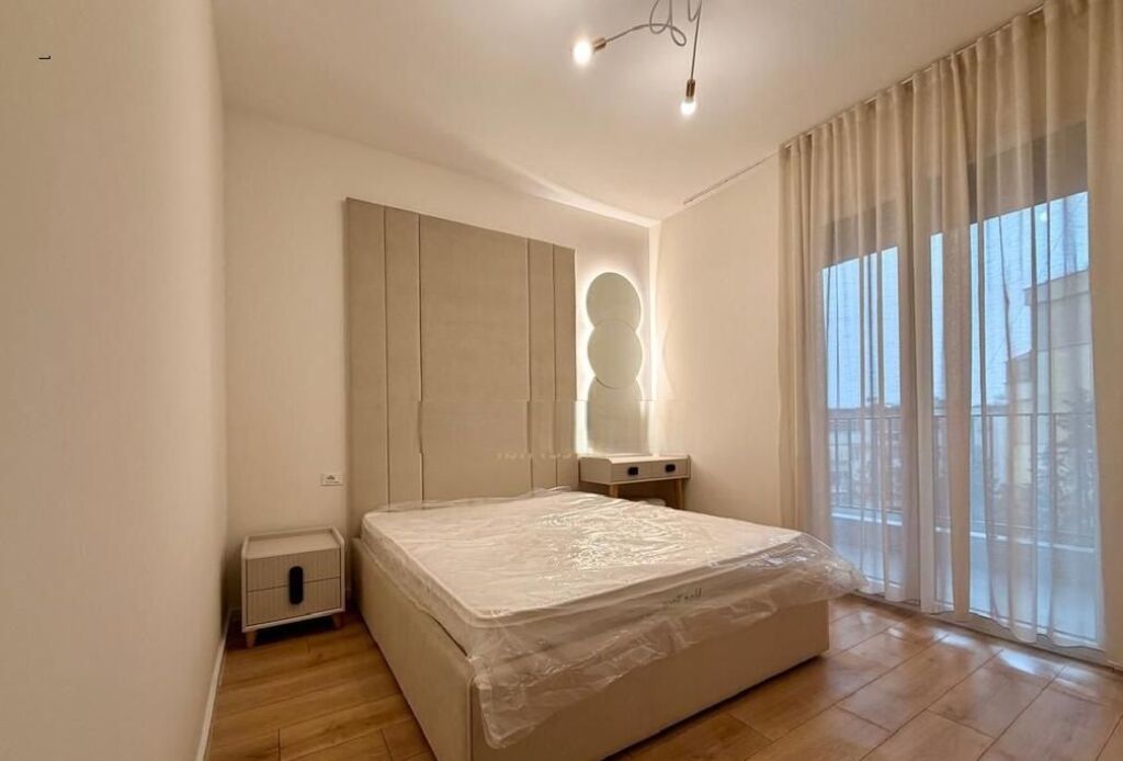 1+1  80m2 piano 7 Comune di Parigi