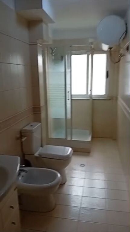 APARTAMENT ME QERA 2+1 XHAMLLIK 60.000 LEKE