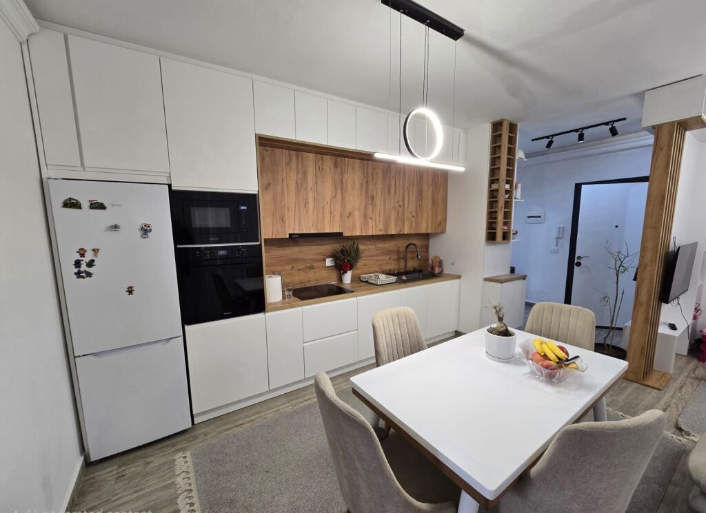 Shitet Apartament 1+1 , Tirana Golden Park 3