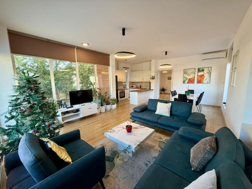 📣 SUPER VILLA FOR RENT 📍 Near Lake Farka ✨  🏡 2-Story Villa 💶 Price 2,500 Euro