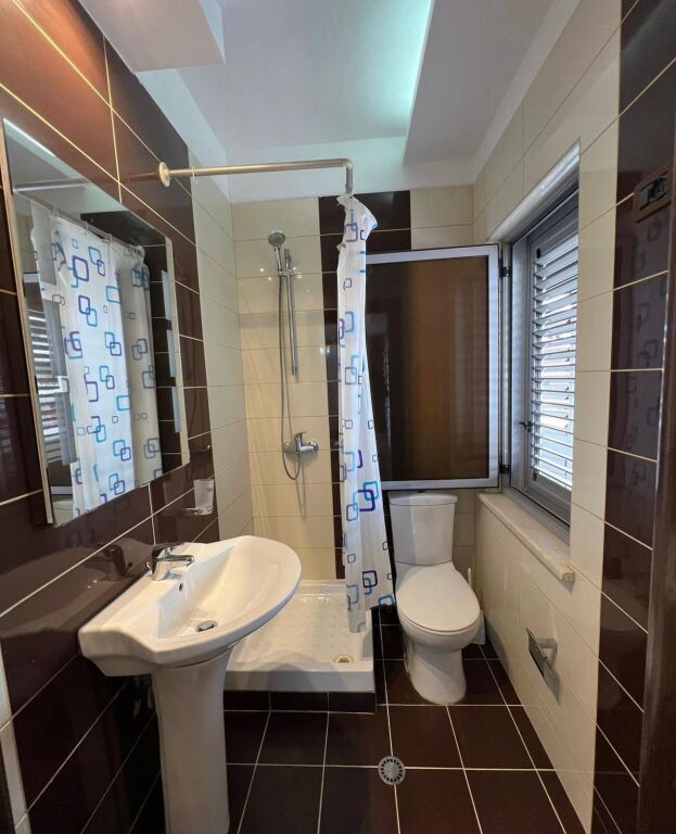 Shitet: SUPER Apartament 2+1+2 (I Mobiluar) 📍 Rr. Mikel Maruli, Astir