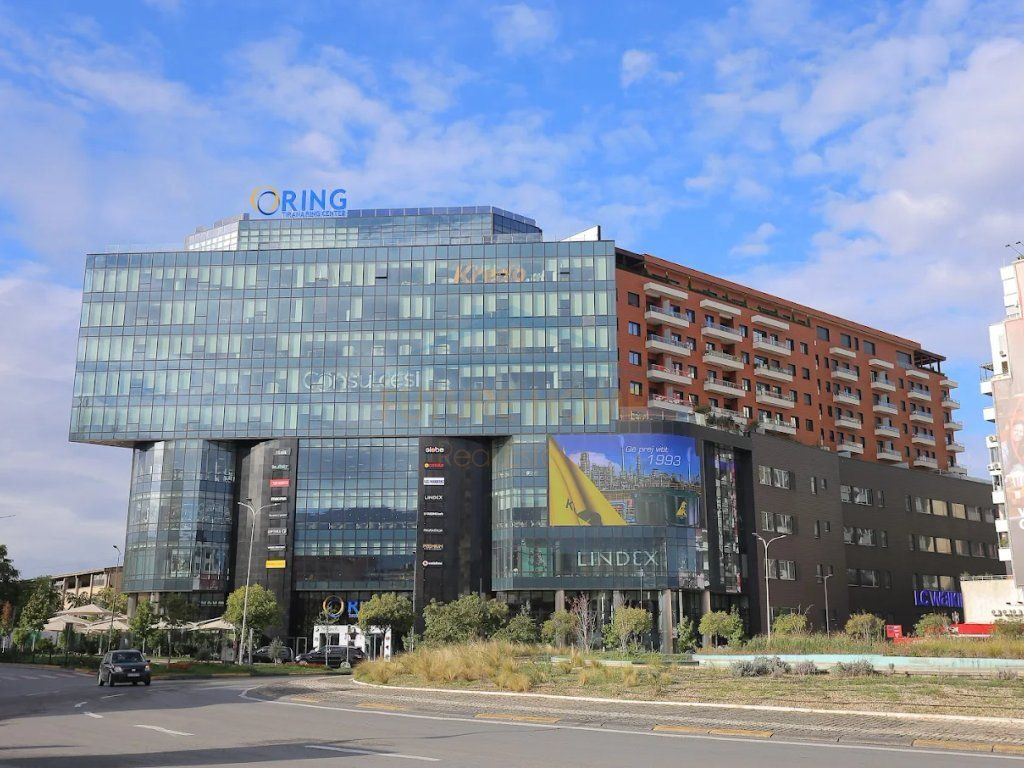 Qera, Ambient Biznesi, Tirana Ring Center, Zogu I Zi, Tiranë