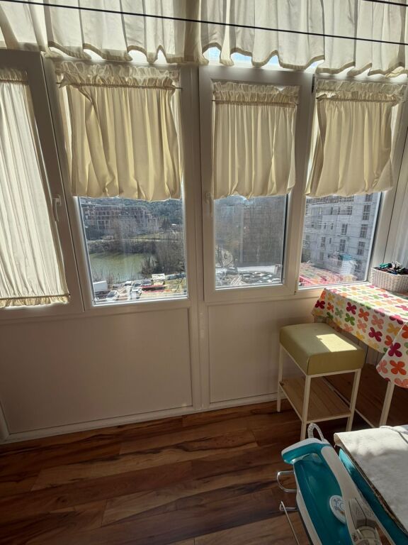 Jepet Apartament me qera