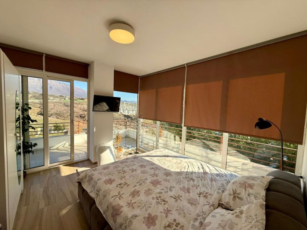 📣 SUPER VILLA FOR RENT 📍 Near Lake Farka ✨  🏡 2-Story Villa 💶 Price 2,500 Euro