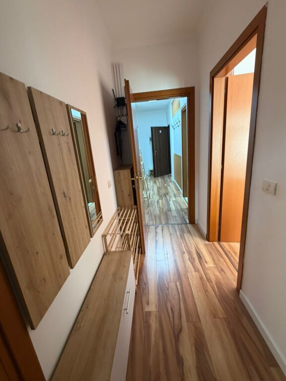 Jepet Apartament me qera