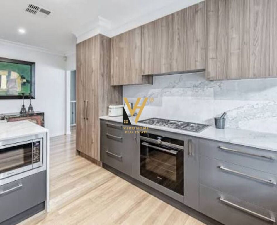 IN VENDITA APPARTAMENTO 2+1+2 IN VIA BOGDANEVE 260.000 EURO