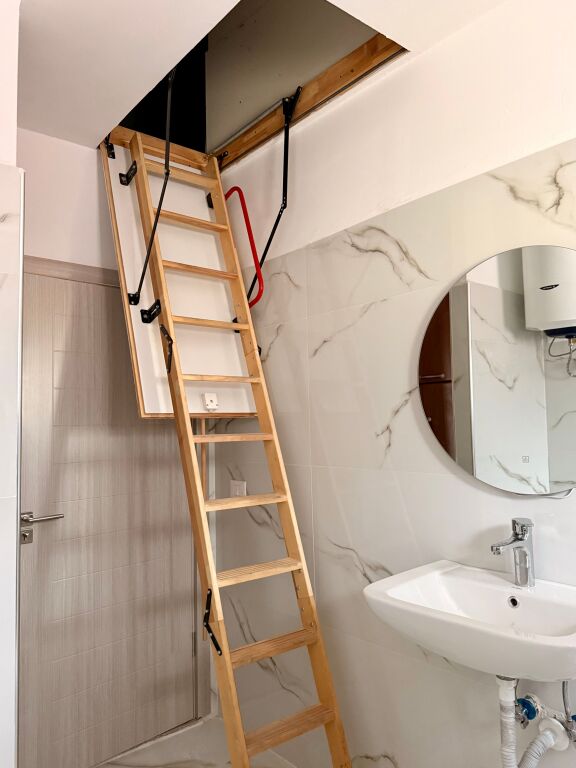 Appartamento 2+1 in vendita a Allias