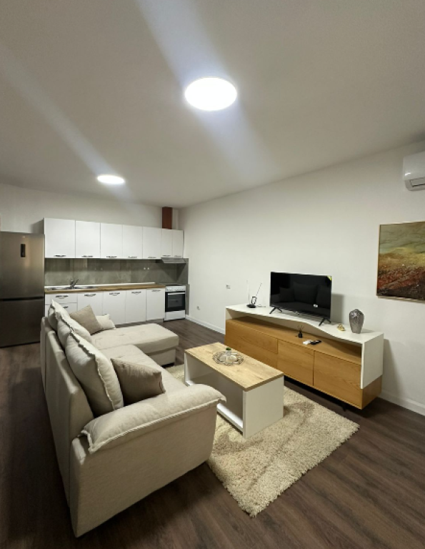 🏢 APPARTAMENTO 3+1 IN AFFITTO — Comune di Parigi