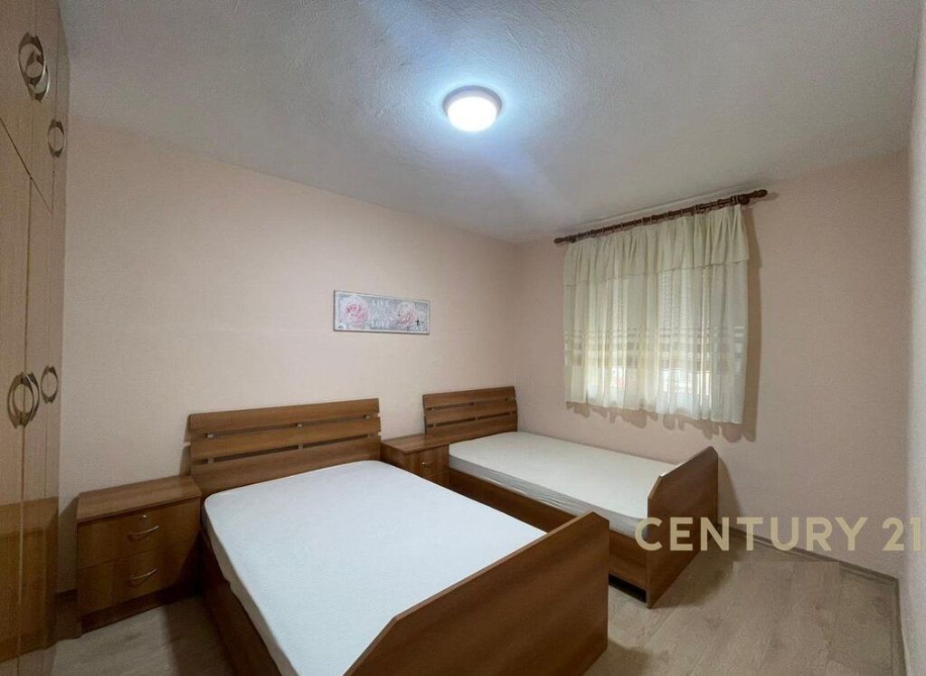 Apartament me qira 1+1, 21 Dhjetori