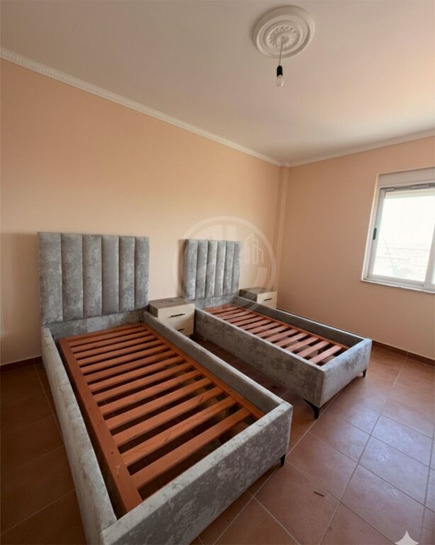 Apartament për shitje