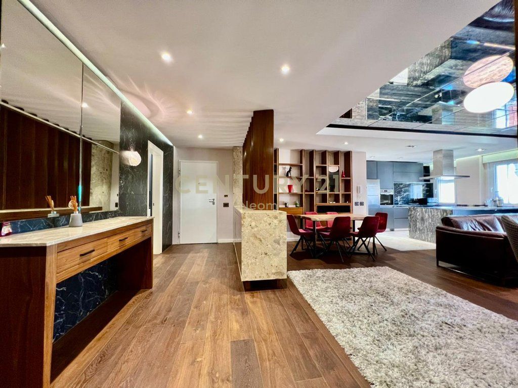 AFFITTASI SUPER APPARTAMENTO 2+1+2 CON 2 POSTI AUTO VICINO ALLA MOSCHEA DEL GIARDINO BOTANICO