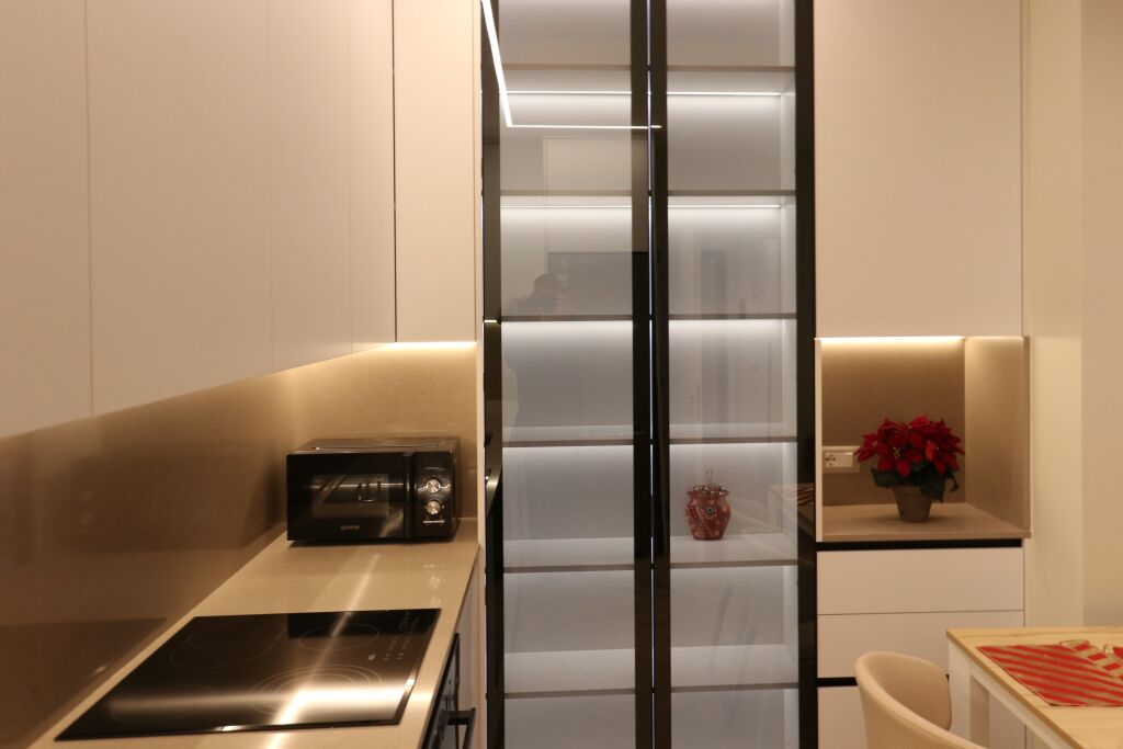 Apartment 2+1+2+2+ Parking for rent