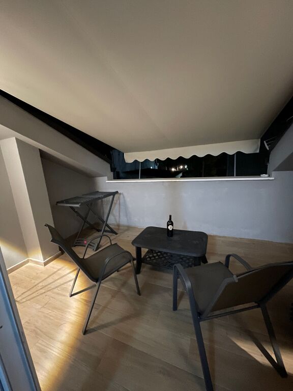 Vile per shitje ne golem