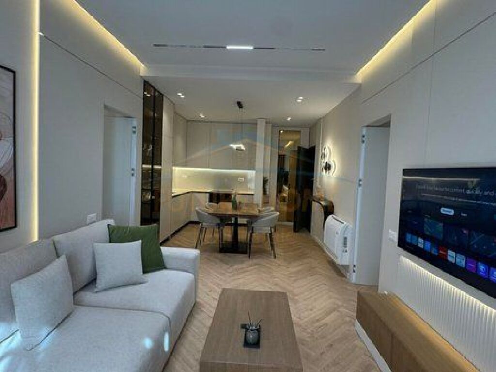 era, Apartament 2+1+2, Rruga Mine Peza, Golden Tower Residence