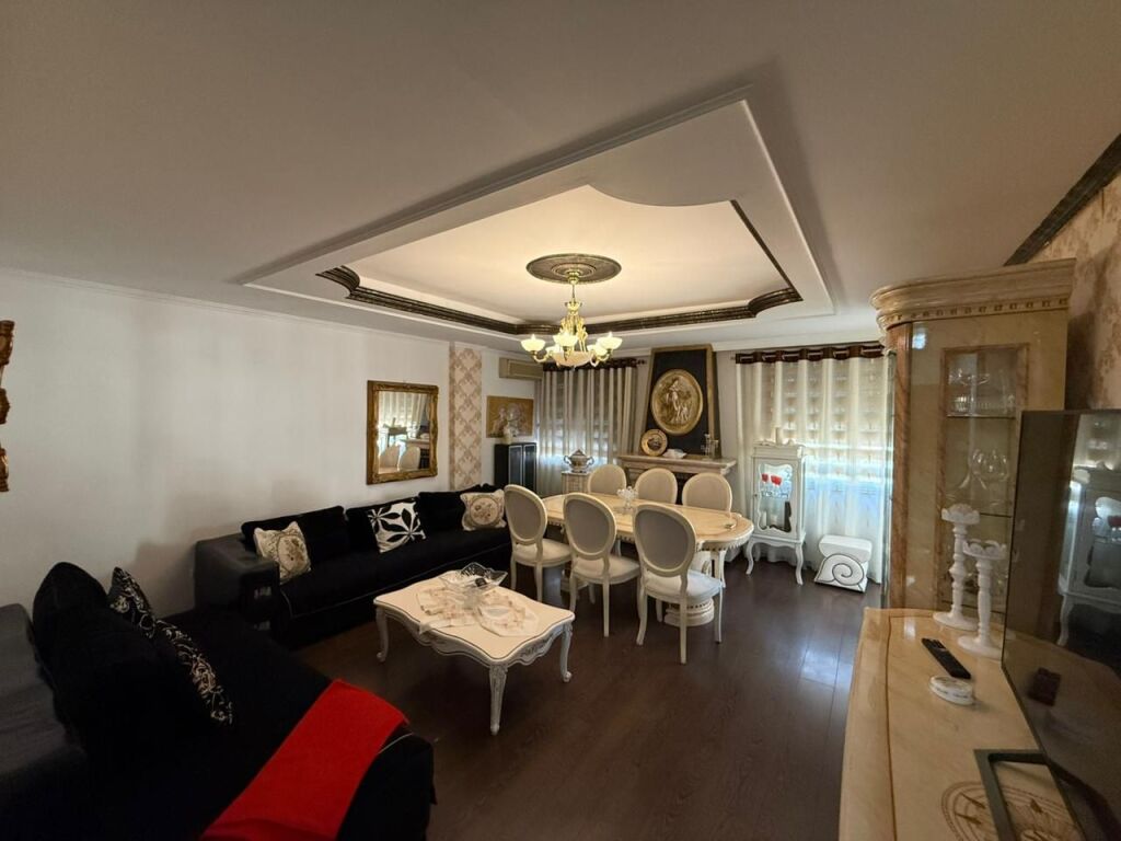 Apartament 2+1+Post Parkimi me qira - Bllok