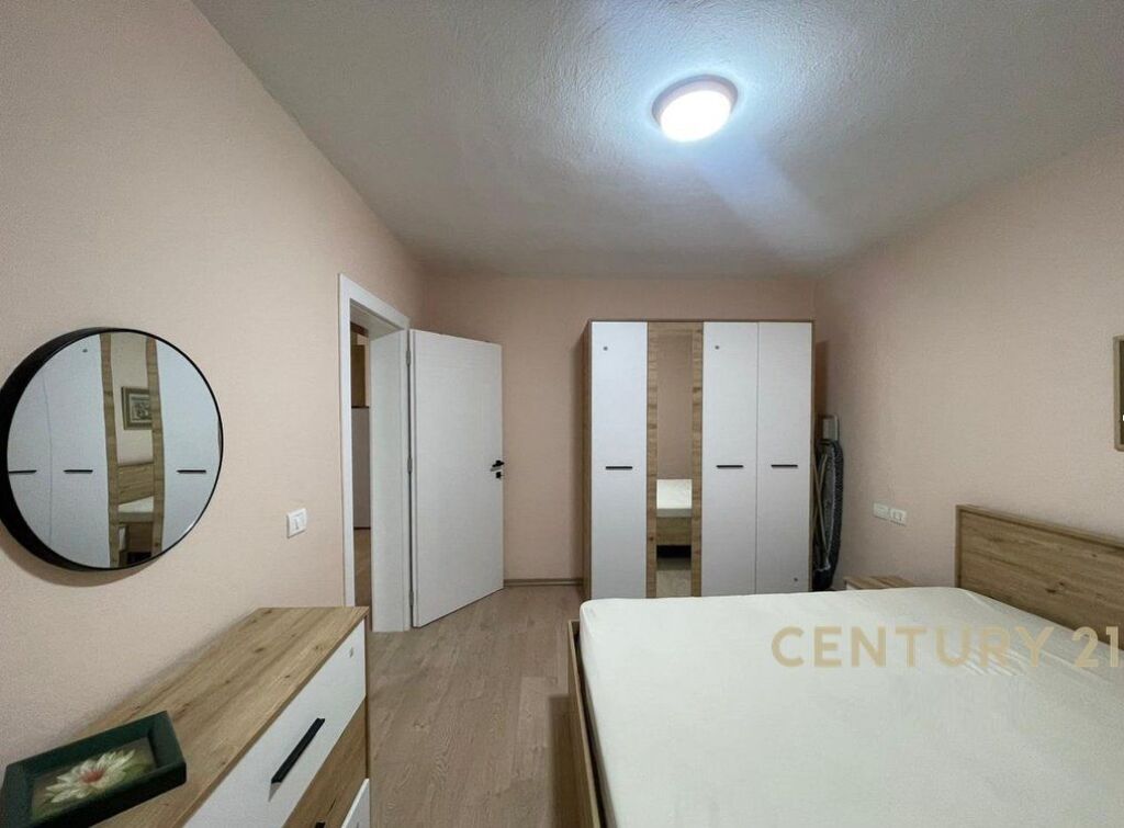 Apartament me qira 1+1, 21 Dhjetori