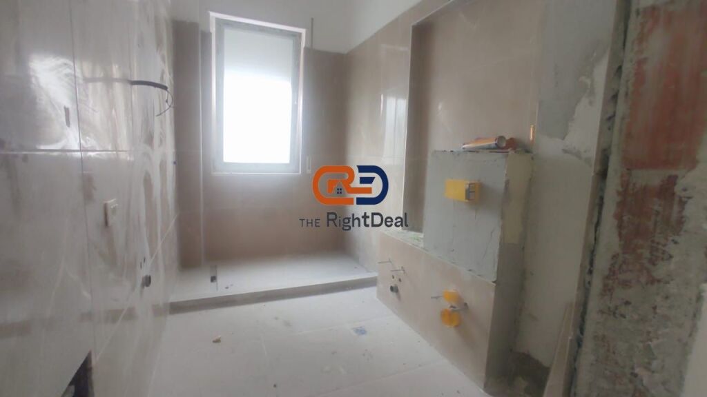 In the Center, In a New Building, a 2+1 Apartment is for Rent for Offices !!