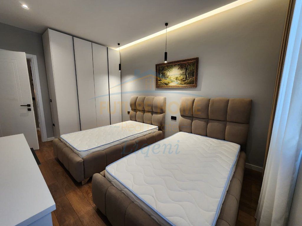 Qira, Apartament 2+1+2 Poste Parkimi, Liqeni i Thate, Tiranë