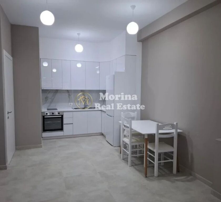 Qera | Apartament 1 + 1 | Spitali Amerikan 3 | 600 €/muaj