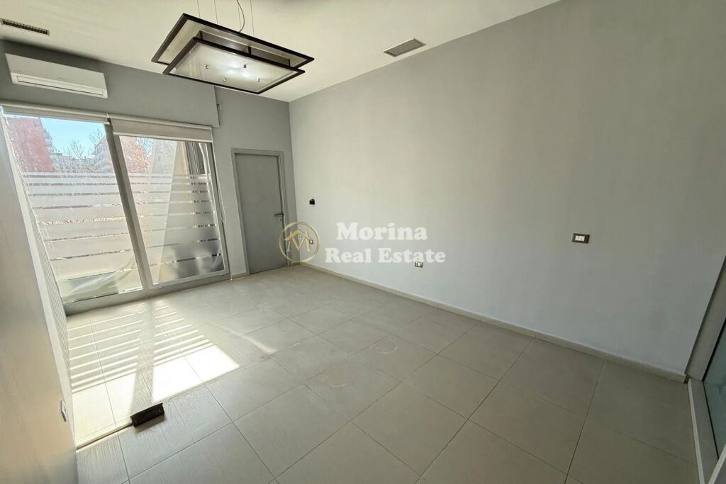 Sale | Business Premises | Condor Center | 2244200 €