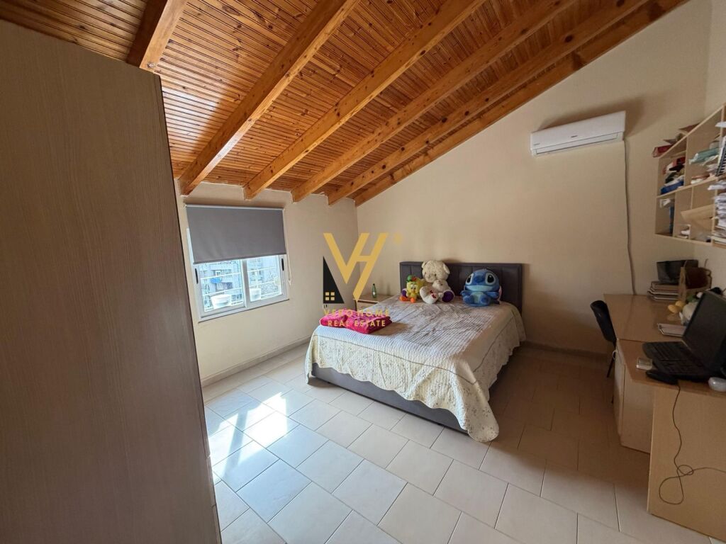 JEPET VILE 3 KATESHE ME QERA TE FRESKU, BUNKART 2.000 EURO