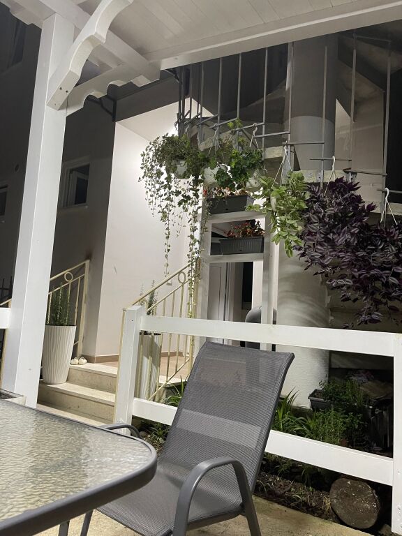 Vile per shitje ne golem