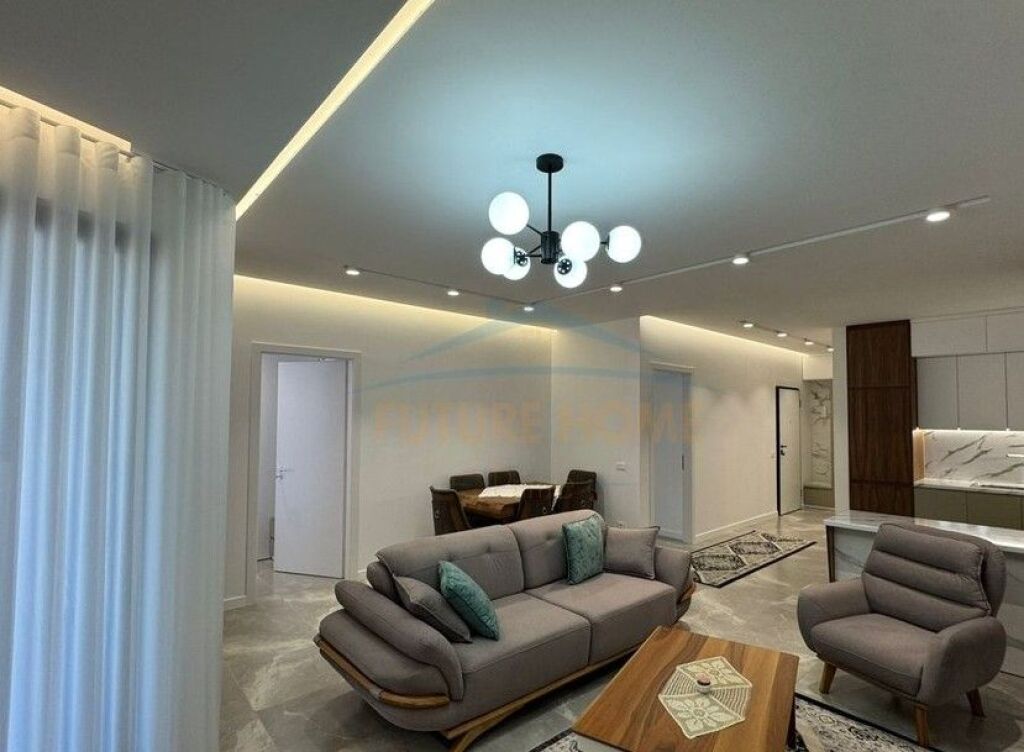 Rent, Apartment 2+1+2, New Bazaar, Tirana