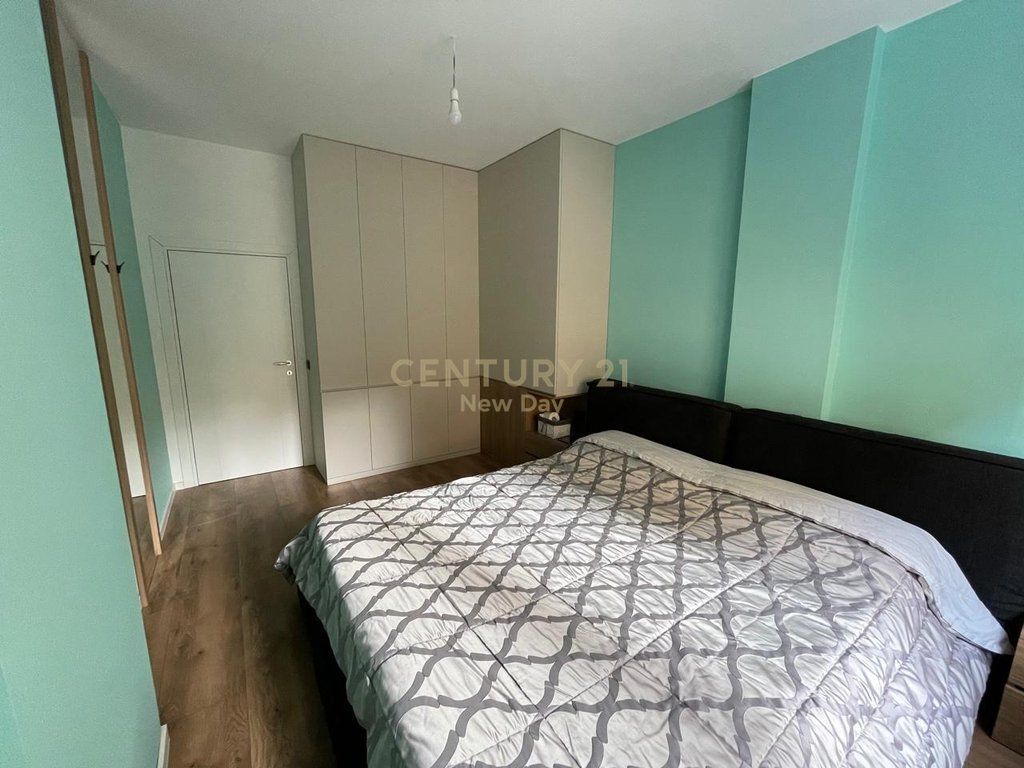 Apartament 1+1 Me Qira te Shkëmbi i Kavajës, Durrës - 450€ | 65 m²