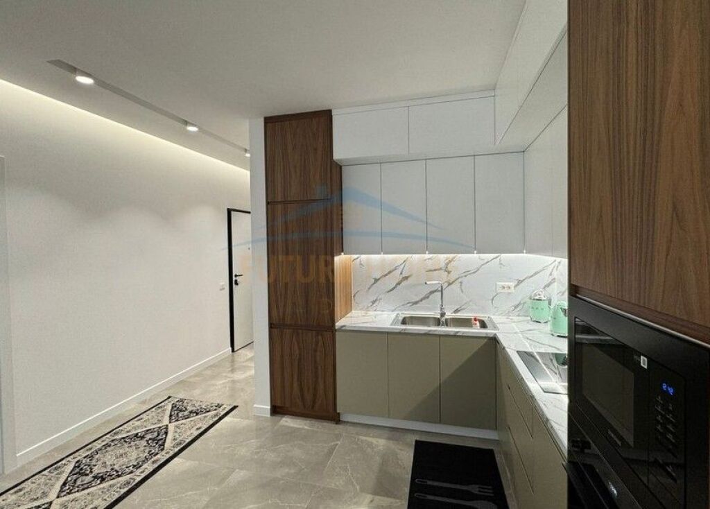 Rent, Apartment 2+1+2, New Bazaar, Tirana