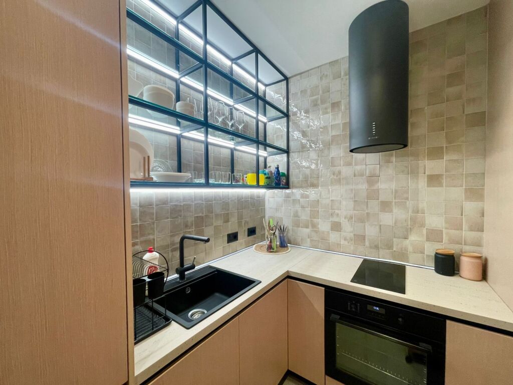 Apartment 1+1 for Rent in Myslym Shyri.