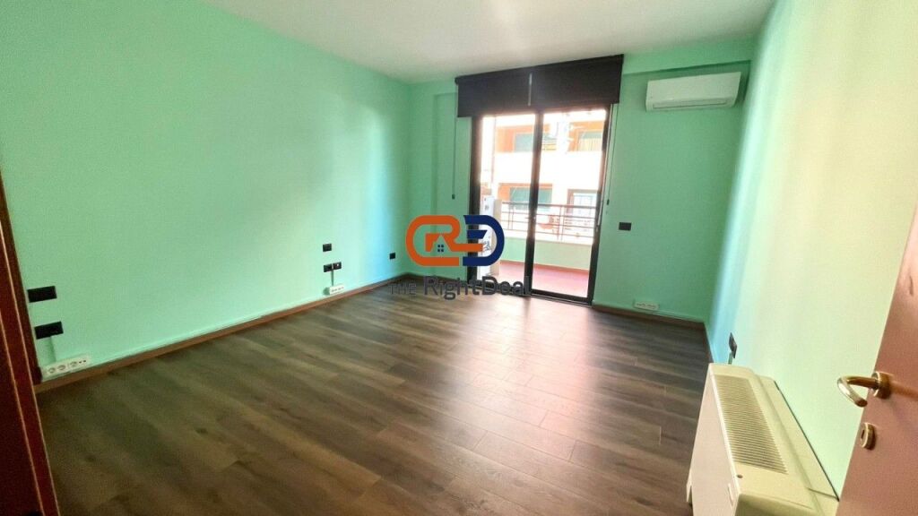 In Ish-Bllok, Office Space 2+1+2 For Rent, With Perfect Location!!!