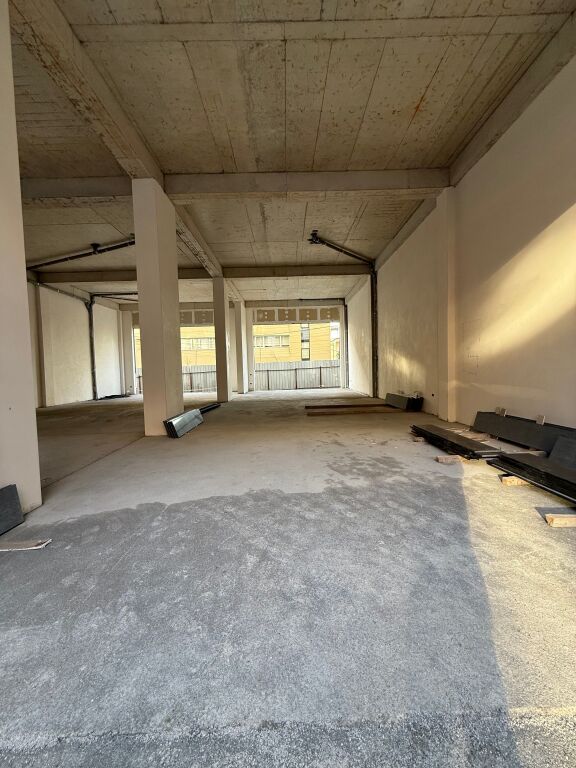 Shop for rent Paskuqan