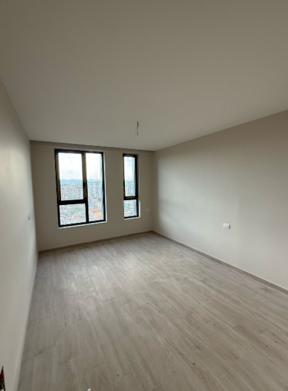 🏡 APARTMENT 3+1 FOR SALE — Jordan Misja Street | near New Boulevard