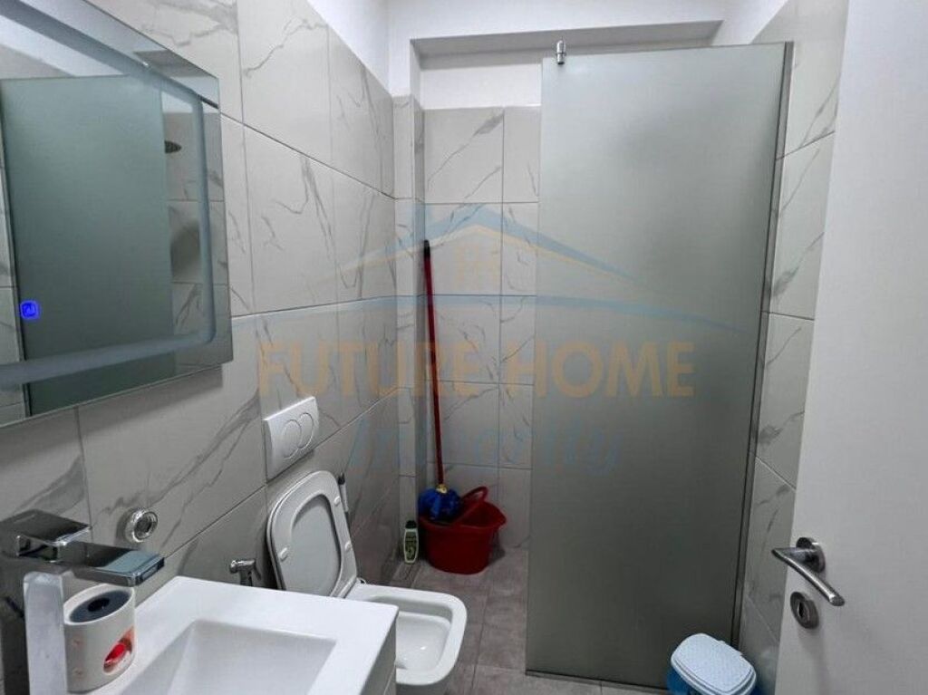 Affitto, Appartamento 1+1, Ospedale Americano 3, Tirana.