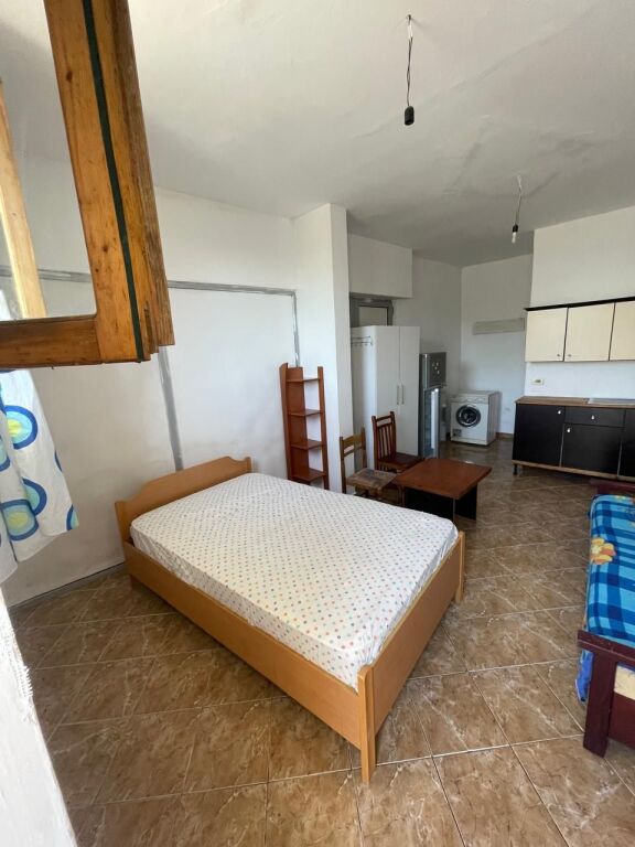 STUDIO APARTMENT 17000 LEKE.VILAT GJERMANE