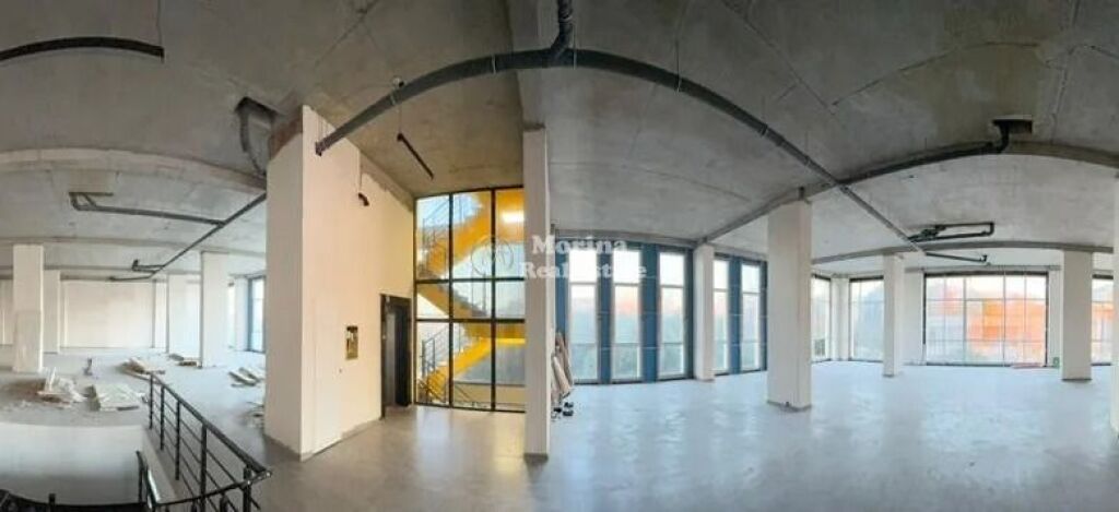 Qera | Ambjent Biznesi | Bulevardi i Ri | 3300 €/muaj