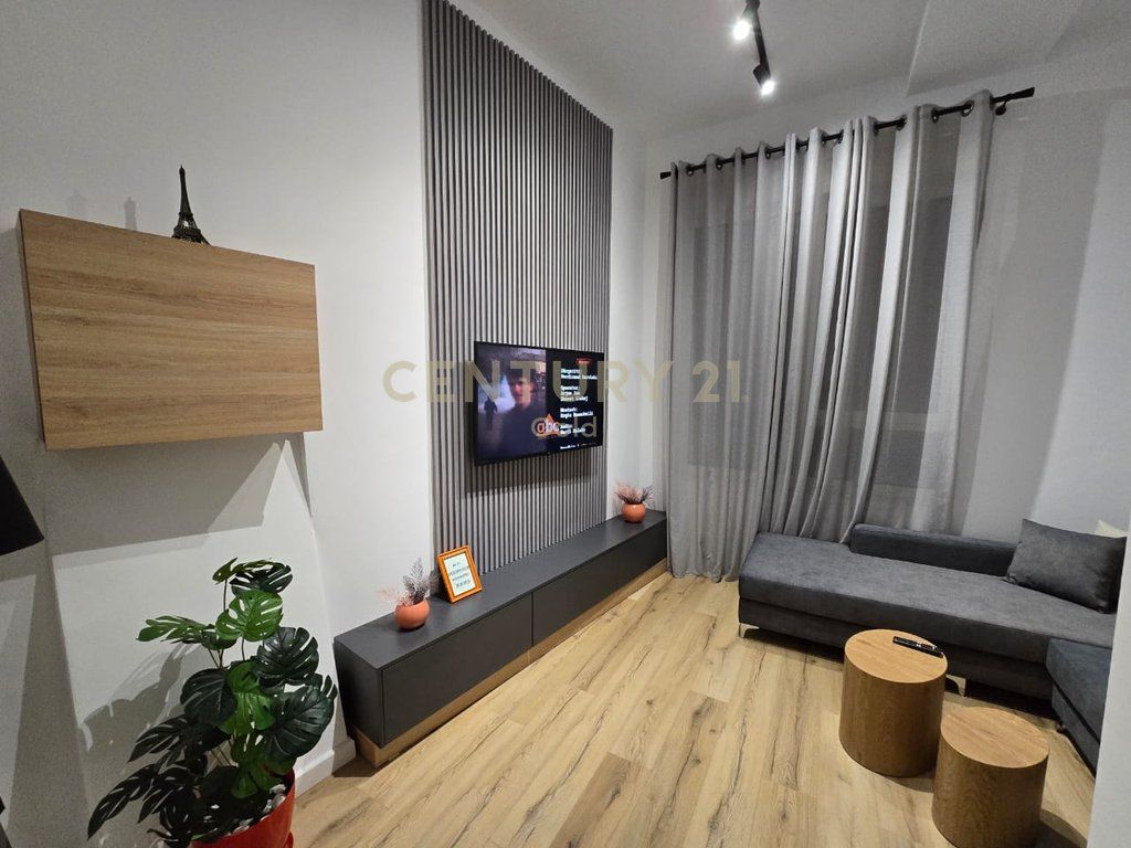 SHITET  APARTAMENT 1+1 TEK KOMPLEKSI MAGNET