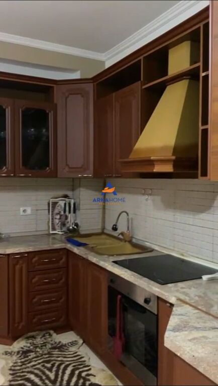 APARTMENT FOR RENT 2+1+BALCONY " ASTRI , NEAR VILA L" 60,000 LEKE