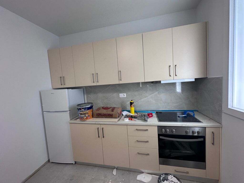 Affittasi Appartamento 1+1+1 Veranda