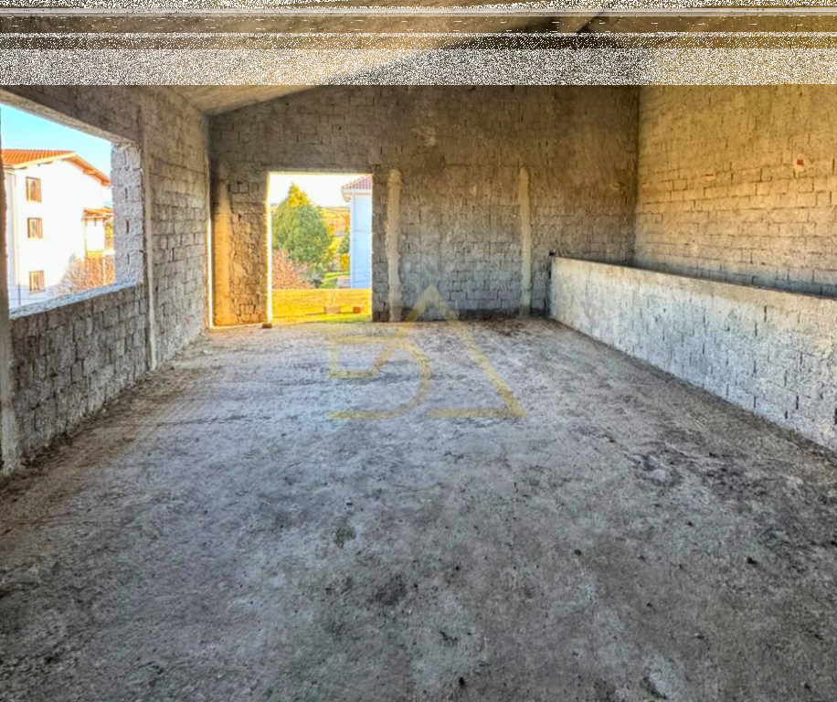 Shitet Vile me Tokë – Shijak, Durrës