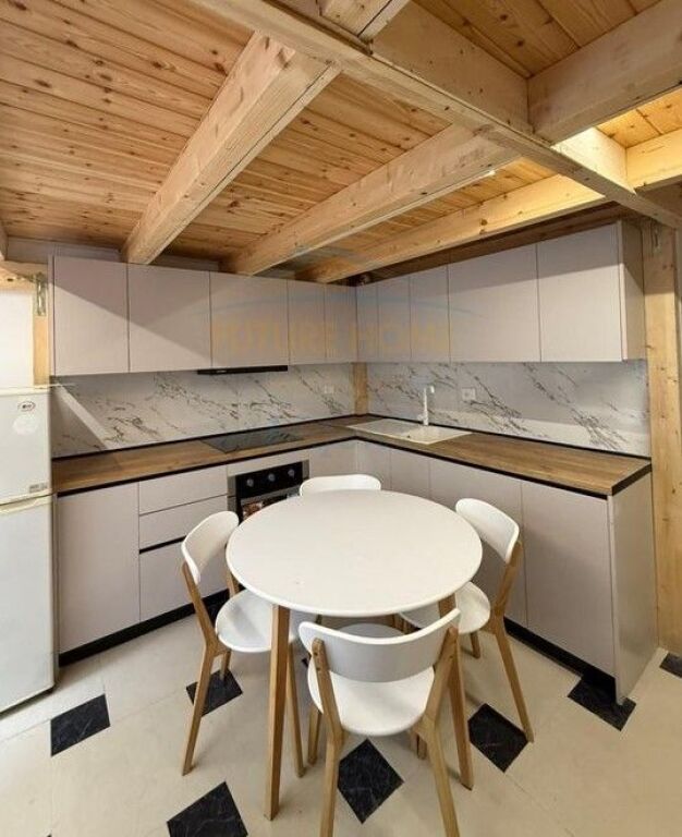 Affitto, Duplex 1+1, Via Dibrës, Tirana