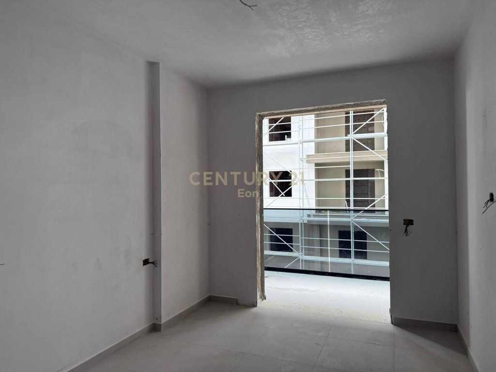 Apartament 1+1 Për Shitje në Mali i Robit, Durrës - 77,750€ | 59.8 m²