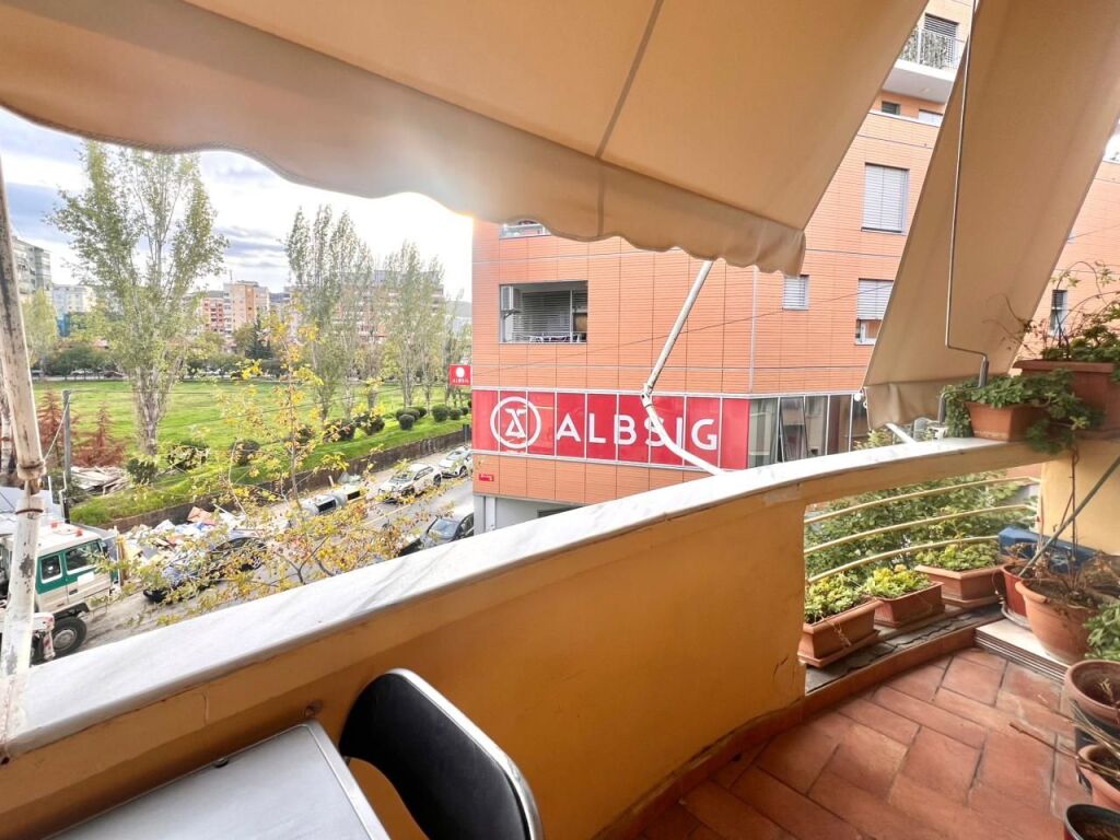 Jepet me Qera: 2+1+Kuzhine Vec &amp; Ballkon Fiks te Stadiumi Dinamo - Albsig | 650€/muaj