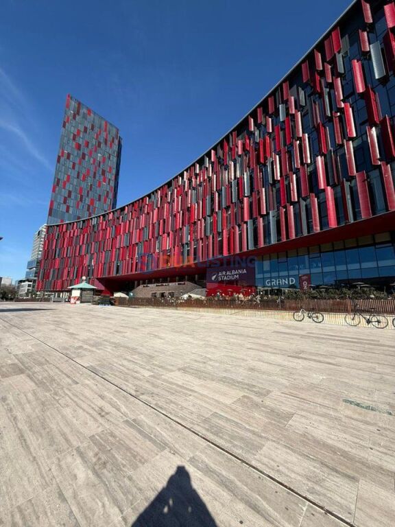 🏢 Office Space for Rent – Air Albania