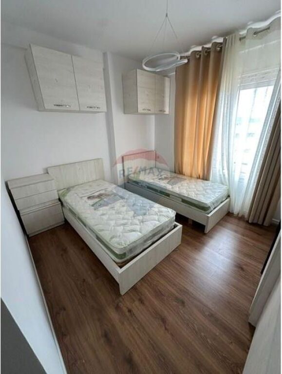 Apartament 2+1 per qira prane Fabrikes se Miellit